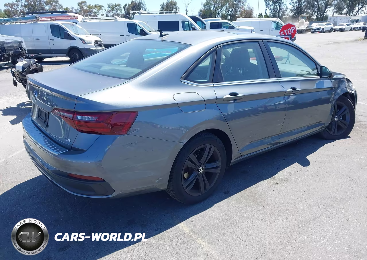 2024 Volkswagen Jetta 1.5T Se VIN:3VW7M7BU4RM072449 - 4