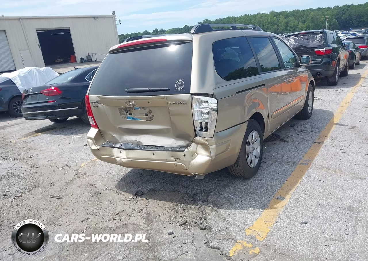 2008 Hyundai Entourage Gls-Limited VIN:KNDMC233586051092 - 4