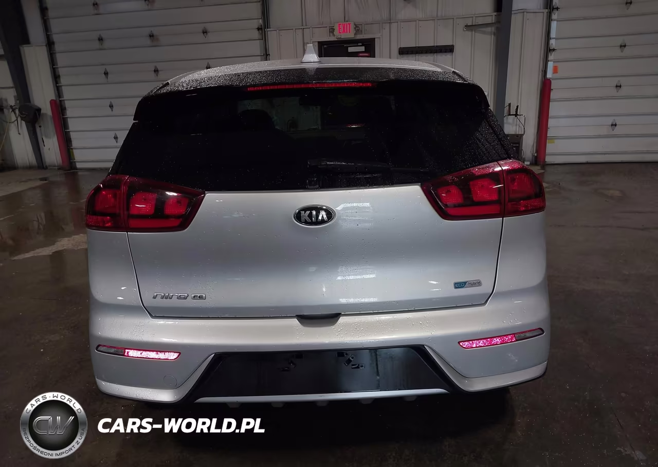2018 Kia Niro Fe VIN:KNDCB3LC5J5147465 - 16