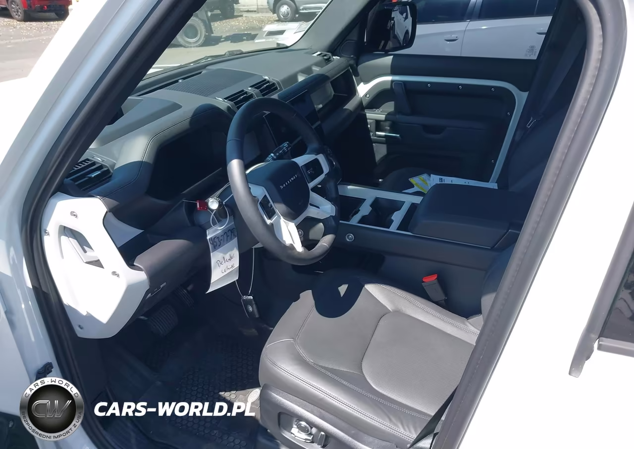 2026 Land Rover Defender P400 X-Dynamic Se VIN:SALE2FEU2T2509006 - 18