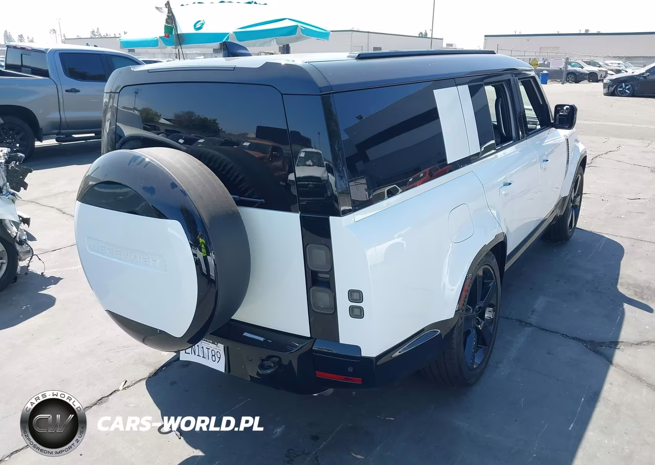 2026 Land Rover Defender P400 X-Dynamic Se VIN:SALE2FEU2T2509006 - 4