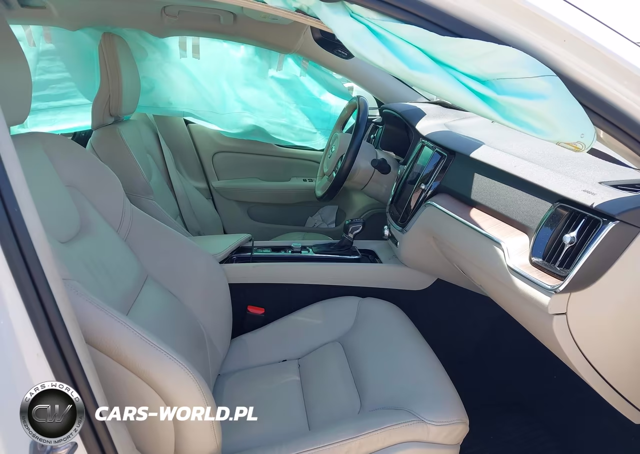 2020 Volvo S60 Momentum VIN:7JR102FKXLG035845 - 5