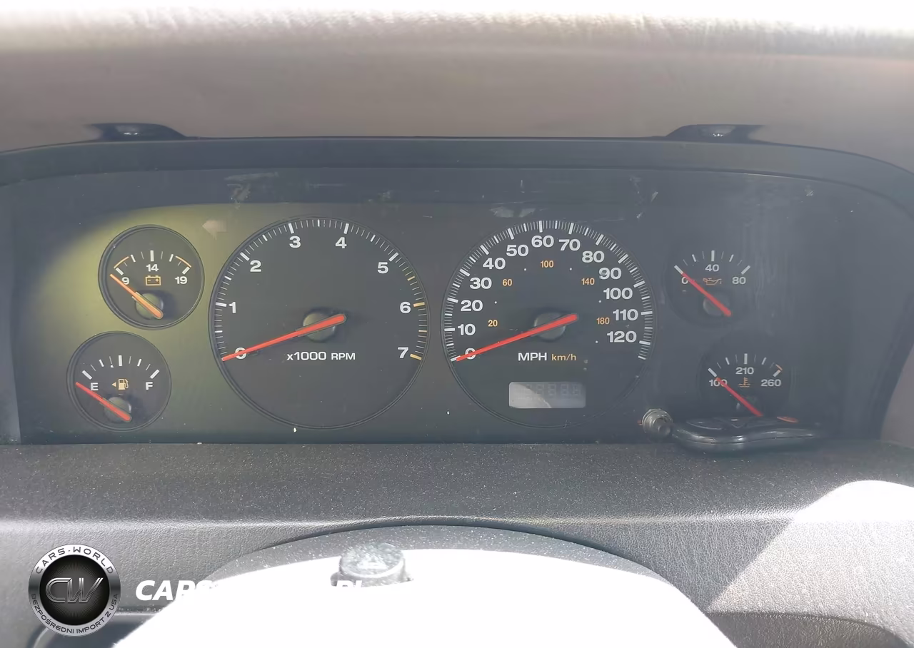 2001 Jeep Grand Cherokee Laredo VIN:1J4GX48S71C717433 - 7