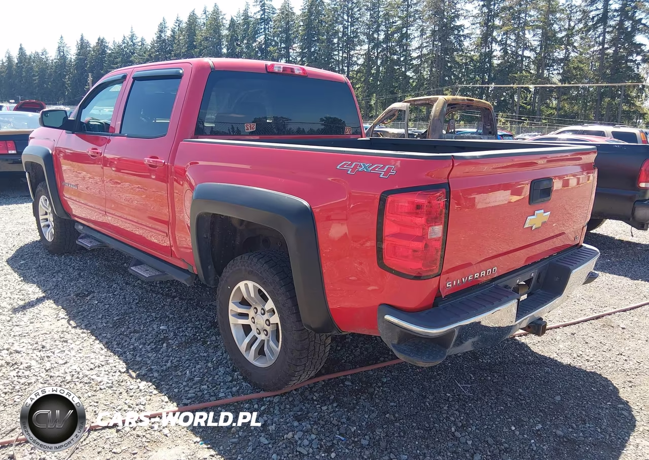 2017 Chevrolet Silverado 1500 1Lt VIN:3GCUKREC0HG244385 - 3