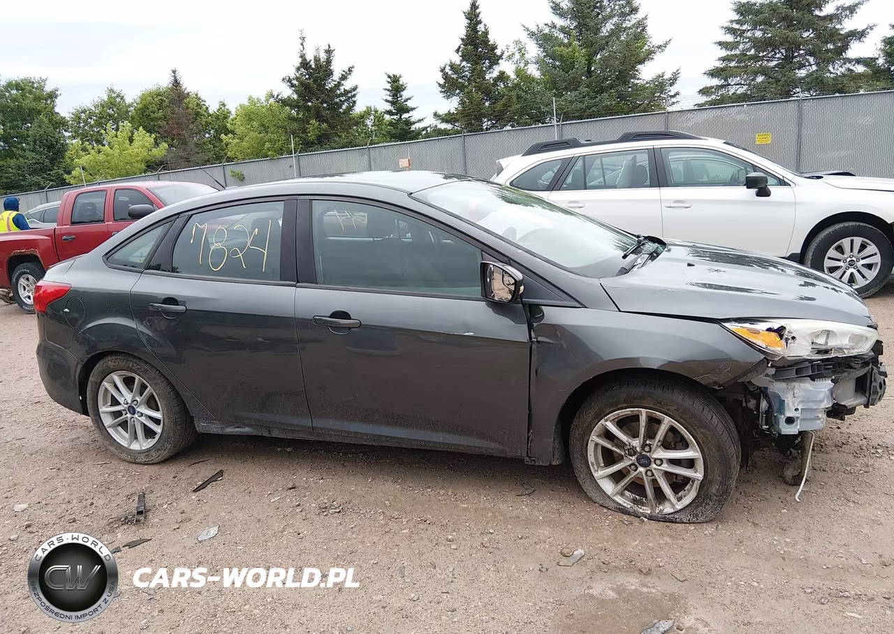 2017 Ford Focus Se VIN:1FADP3F29HL262784 - 14