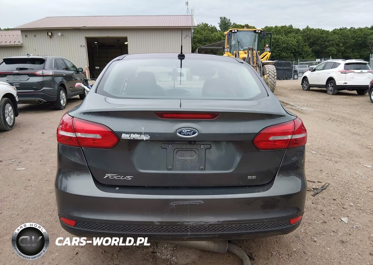 2017 Ford Focus Se VIN:1FADP3F29HL262784 - 17