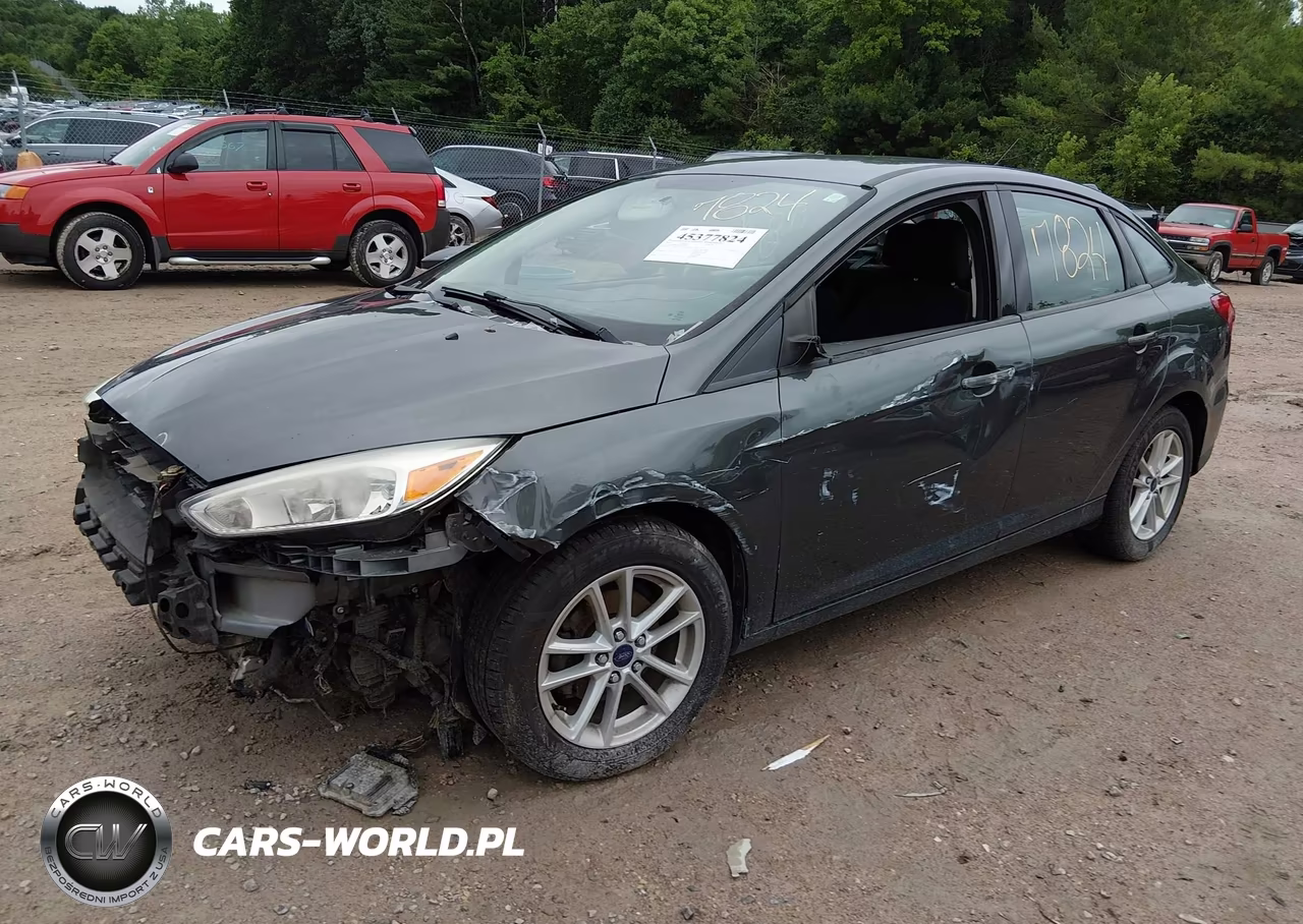 2017 Ford Focus Se VIN:1FADP3F29HL262784 - 2