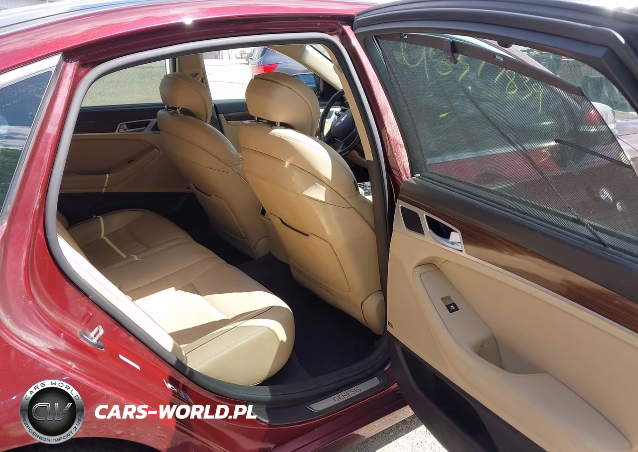 2016 Hyundai Genesis 3.8 VIN:KMHGN4JE0GU107968 - 8
