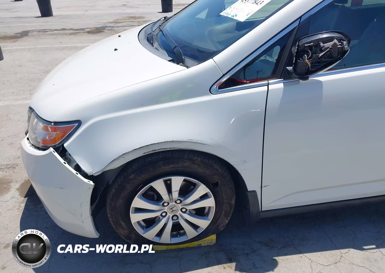 2015 Honda Odyssey Ex-L VIN:5FNRL5H69FB104758 - 13