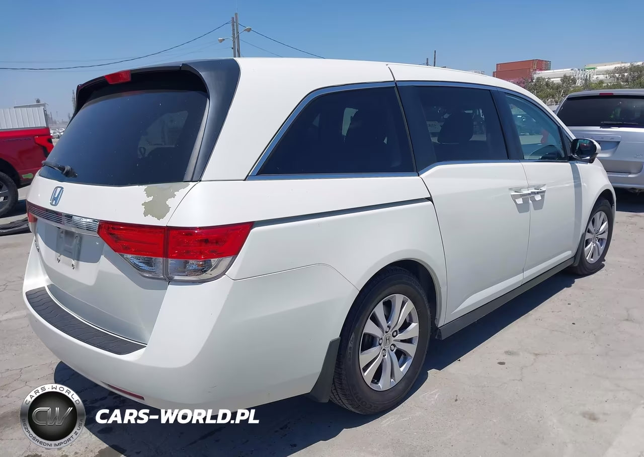 2015 Honda Odyssey Ex-L VIN:5FNRL5H69FB104758 - 4