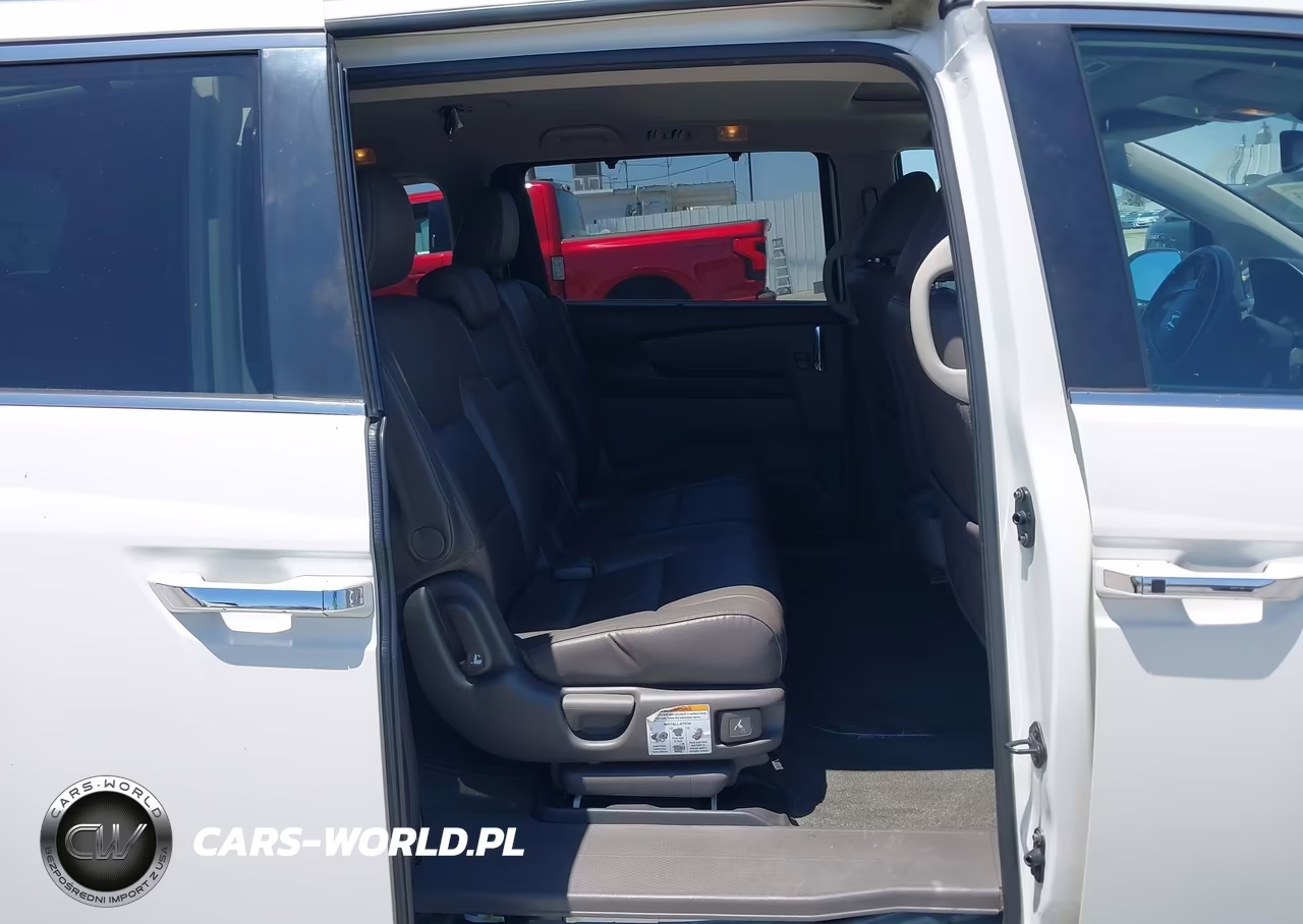 2015 Honda Odyssey Ex-L VIN:5FNRL5H69FB104758 - 8