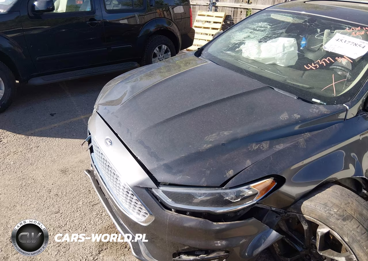 2019 Ford Fusion Titanium VIN:3FA6P0D94KR204694 - 12