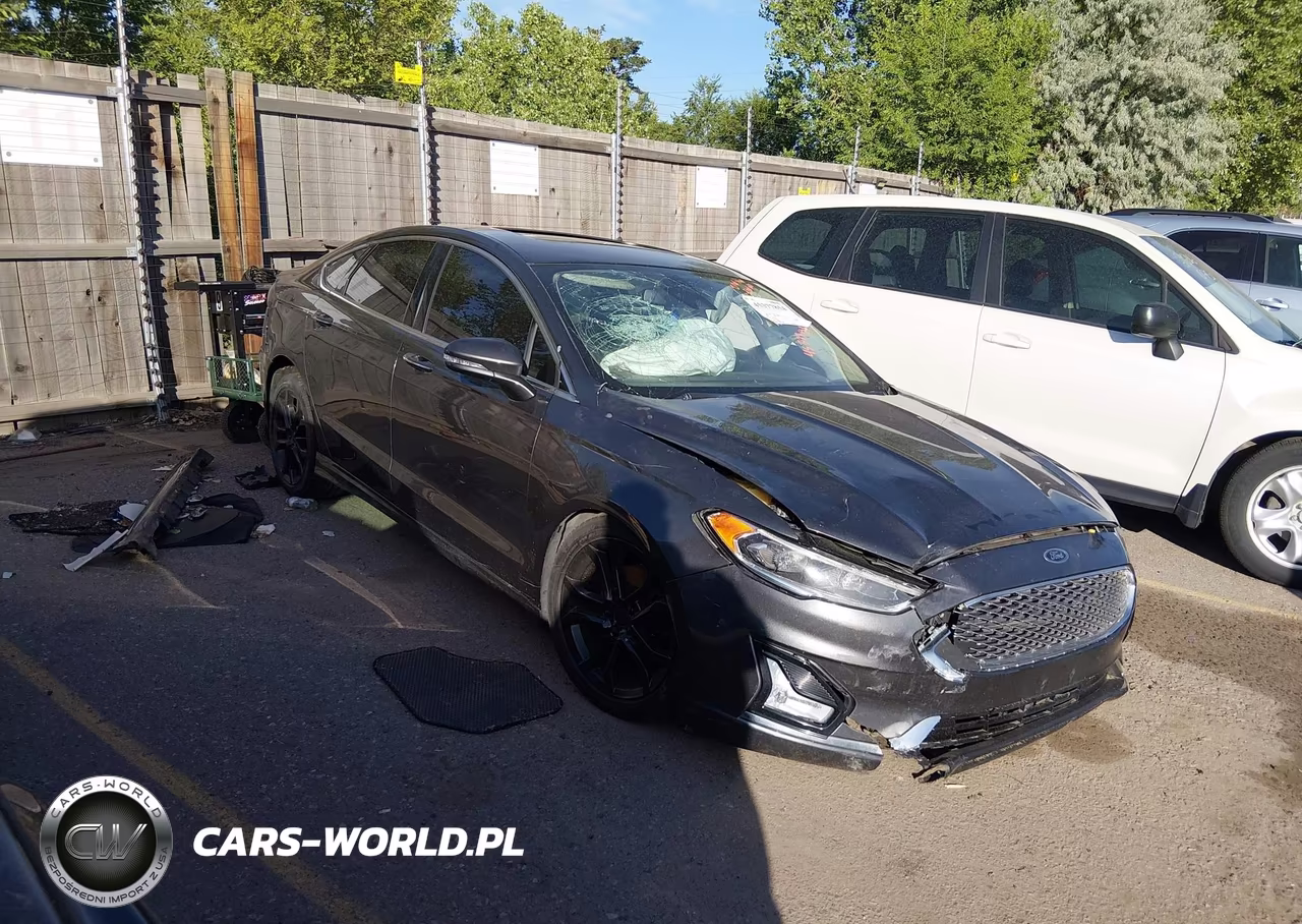 2019 Ford Fusion Titanium VIN:3FA6P0D94KR204694 - 17