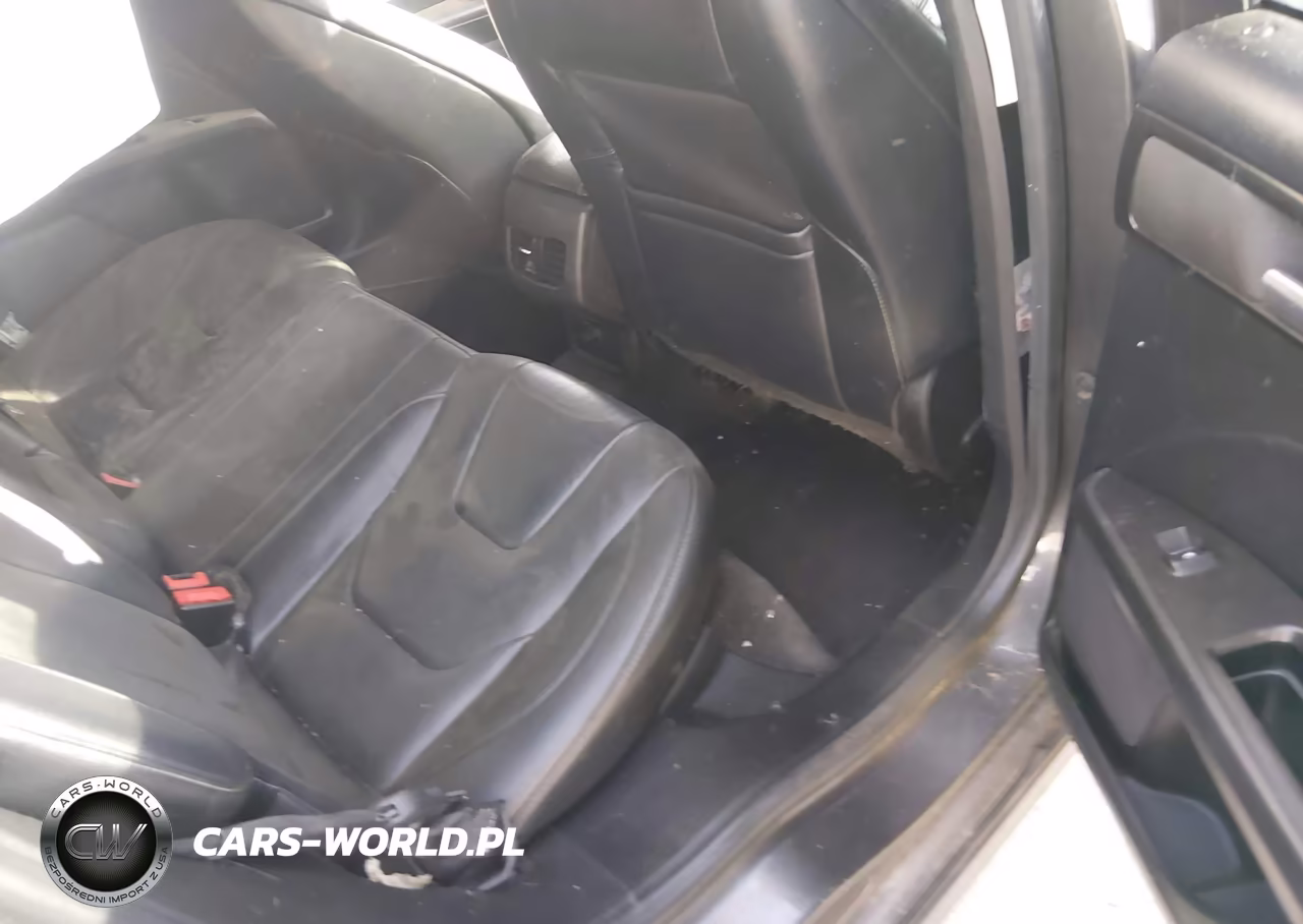 2019 Ford Fusion Titanium VIN:3FA6P0D94KR204694 - 8