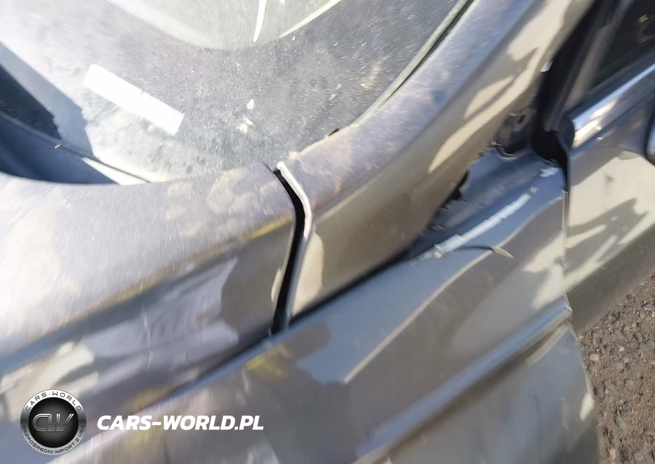 2019 Ford Fusion Titanium VIN:3FA6P0D94KR204694 - 9
