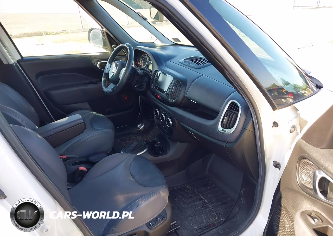 2014 Fiat 500L Lounge VIN:ZFBCFACH2EZ009100 - 5