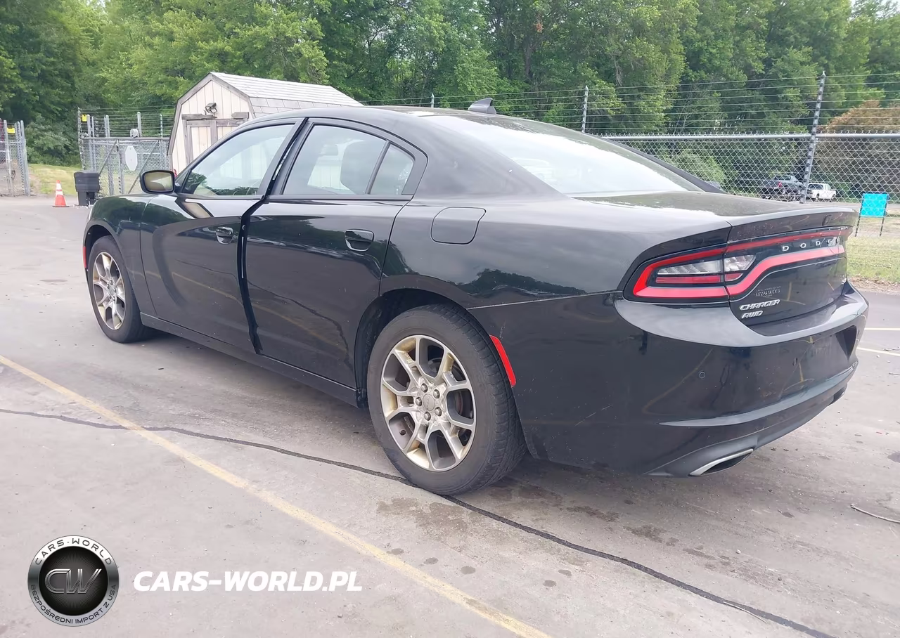 2015 Dodge Charger Sxt VIN:2C3CDXJG3FH801858 - 3