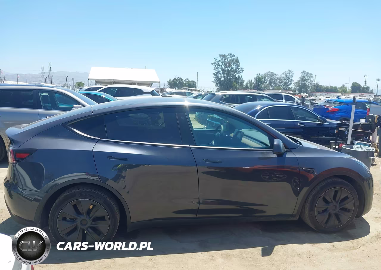 2024 Tesla Model Y Long Range Dual Motor All-Wheel Drive VIN:7SAYGDEE7RF182288 - 14