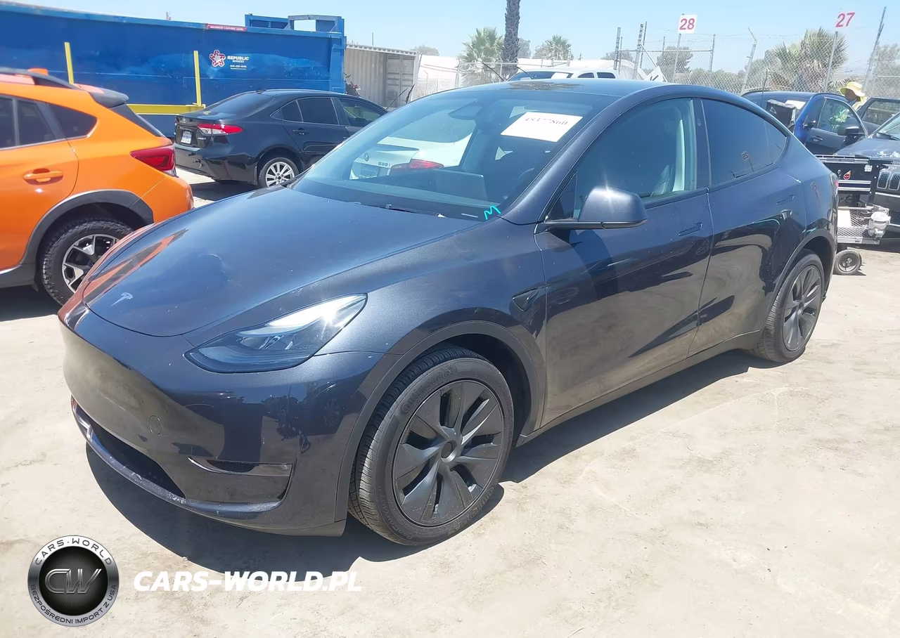 2024 Tesla Model Y Long Range Dual Motor All-Wheel Drive VIN:7SAYGDEE7RF182288 - 2
