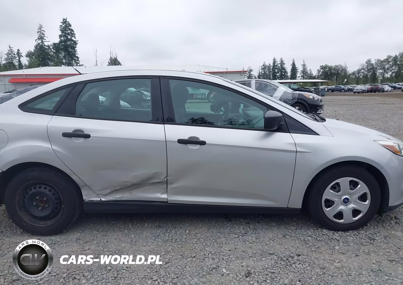2012 Ford Focus S VIN:1FAHP3E23CL279575 - 13