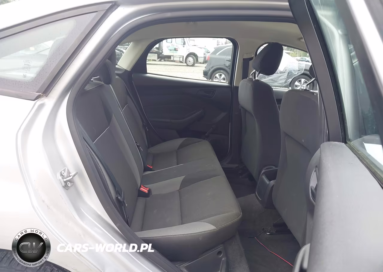 2012 Ford Focus S VIN:1FAHP3E23CL279575 - 18