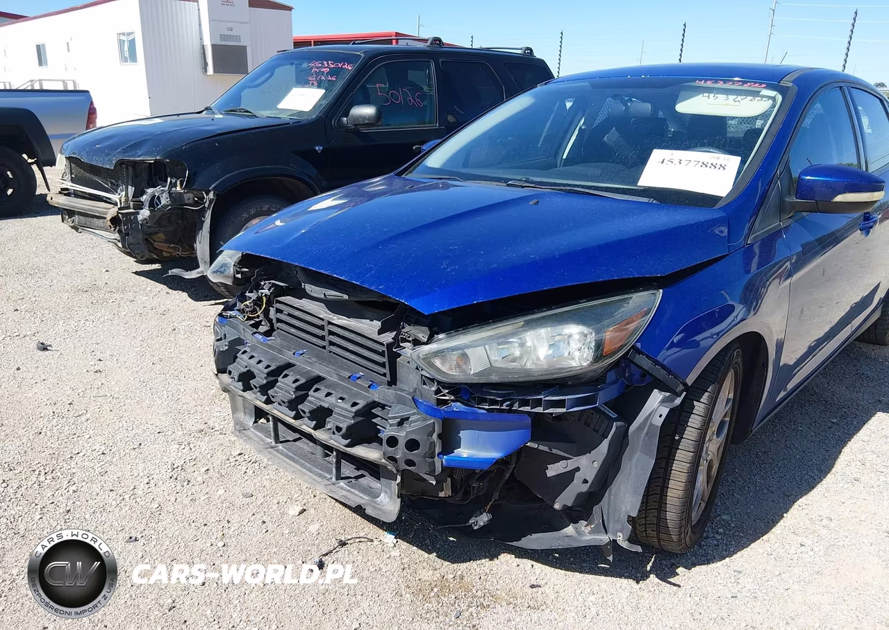 2015 Ford Focus Se VIN:1FADP3F25FL342189 - 6