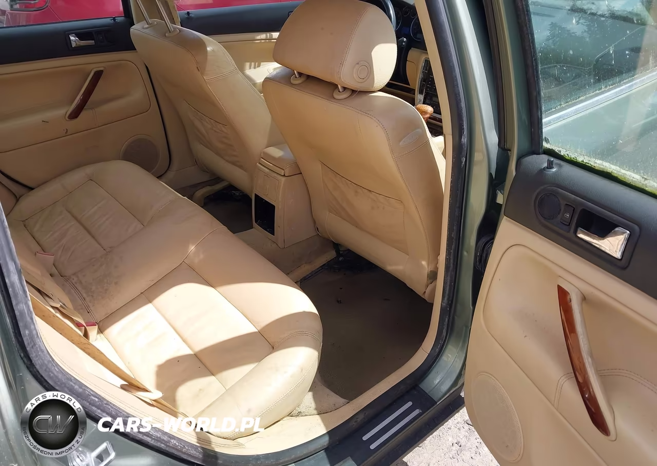 2002 Volkswagen Passat Glx VIN:WVWRH63B72P135826 - 8