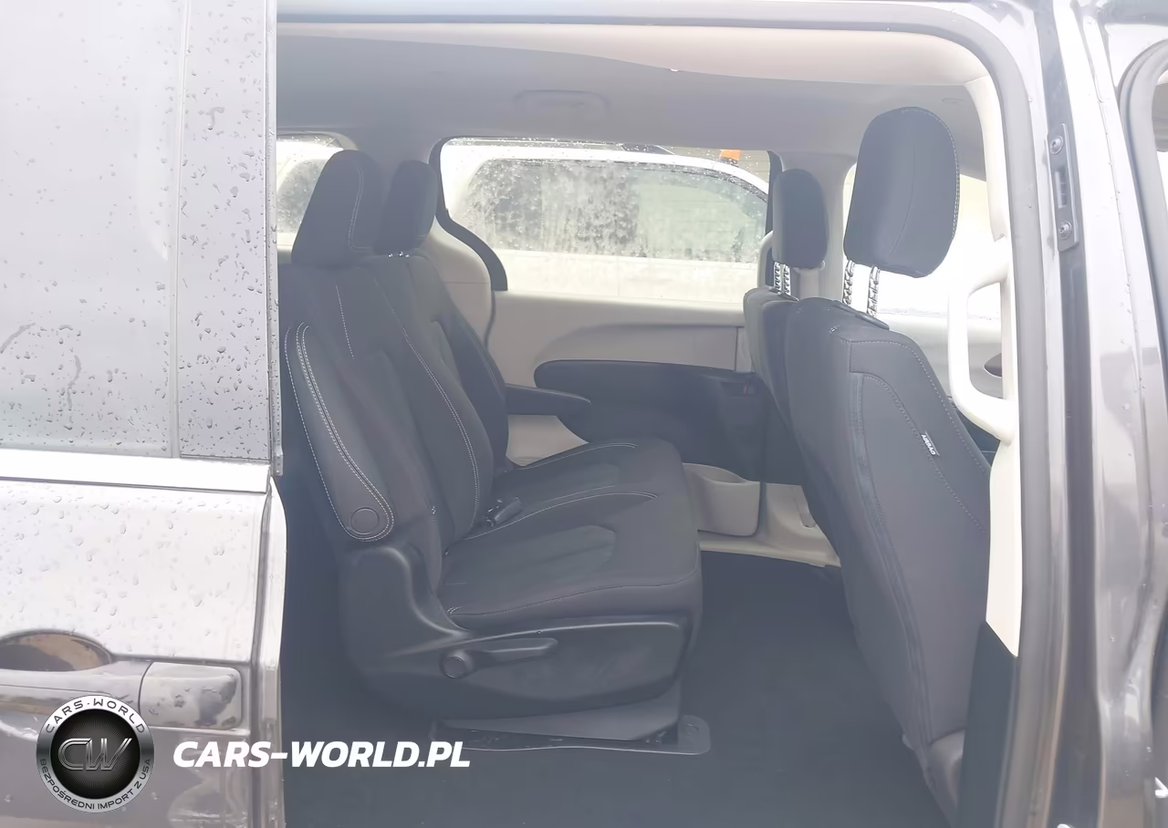 2020 Chrysler Voyager L VIN:2C4RC1AG5LR249307 - 8