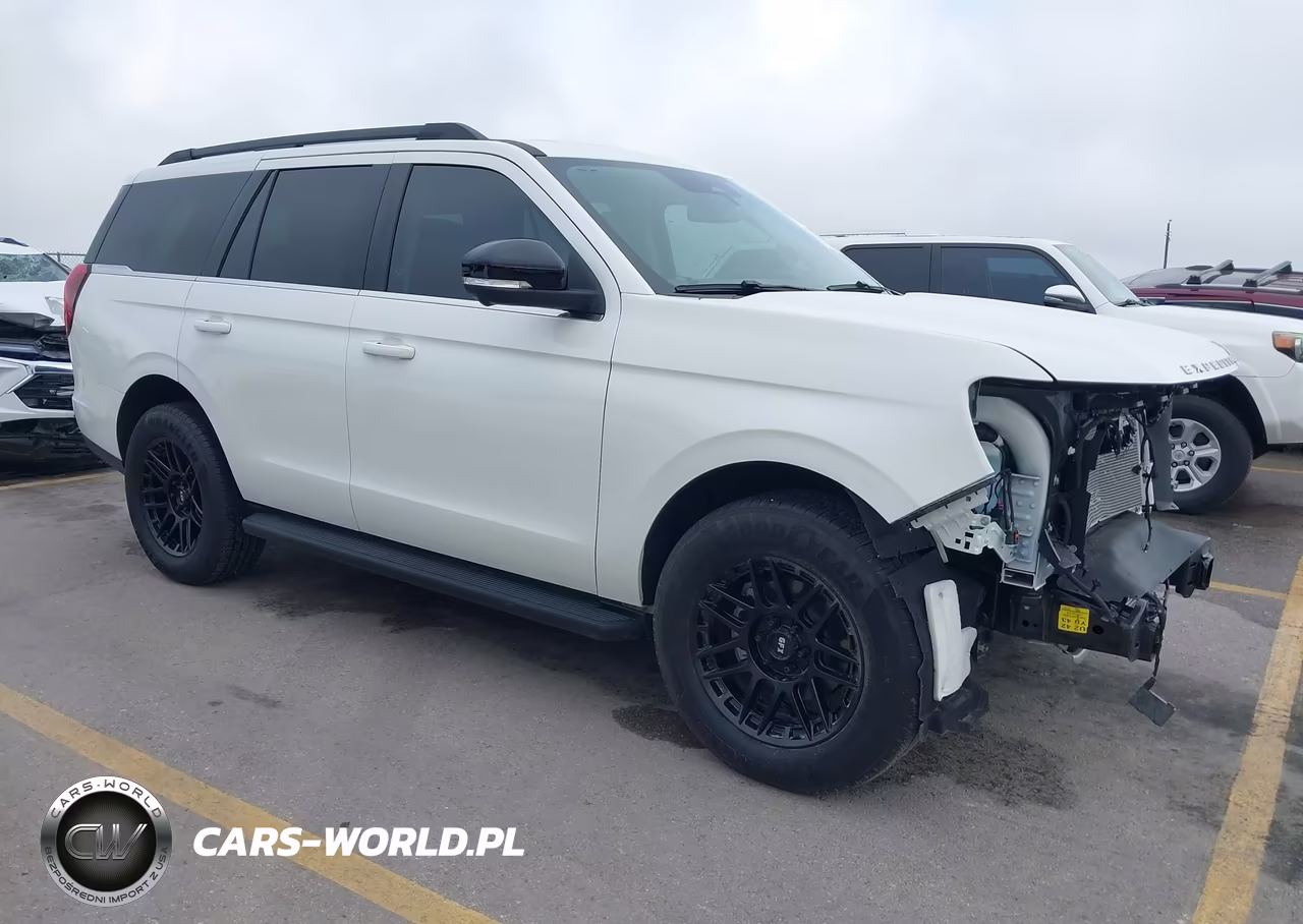 2026 Ford Expedition Active – zdjęcie 1 z 17