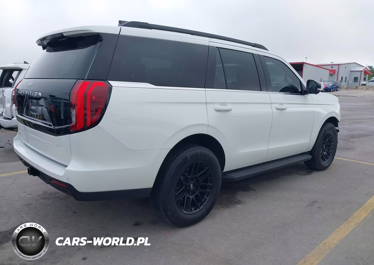 2026 Ford Expedition Active VIN:1FMJU1H88TEA06432 - 4