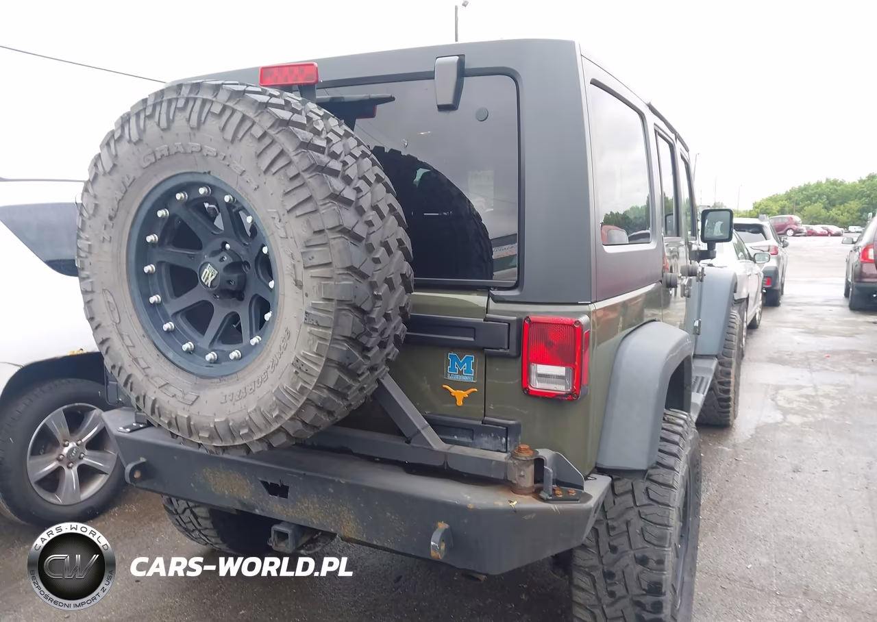 2015 Jeep Wrangler Unlimited Sport VIN:1C4HJWDG4FL671236 - 16