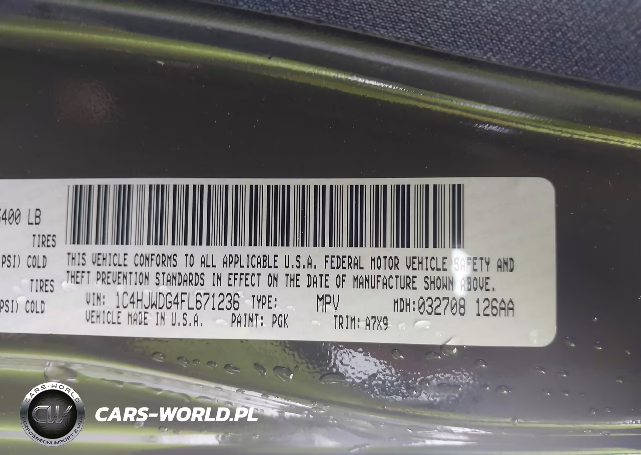 2015 Jeep Wrangler Unlimited Sport VIN:1C4HJWDG4FL671236 - 9