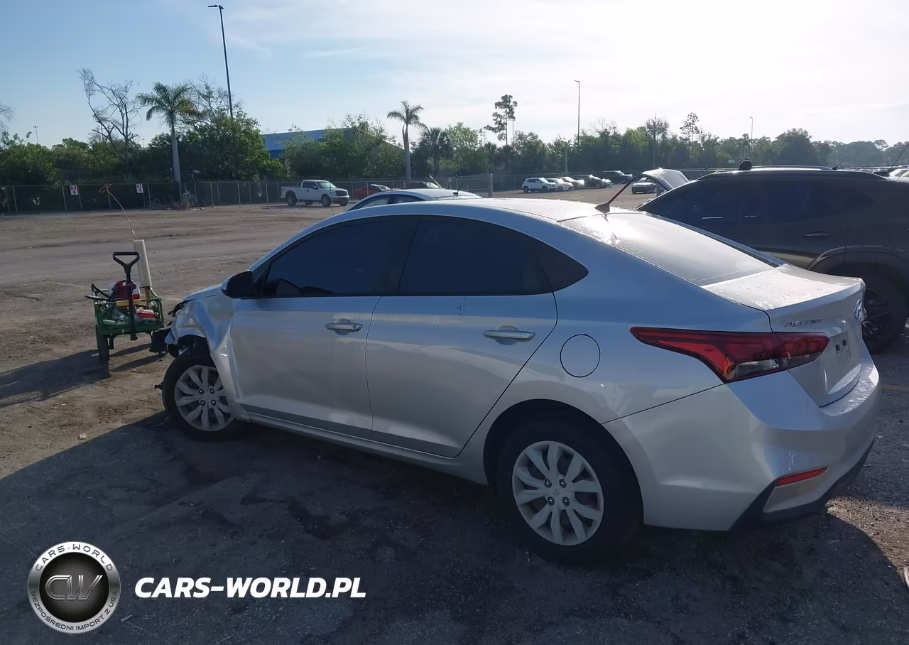 2019 Hyundai Accent Se VIN:3KPC24A30KE063830 - 3