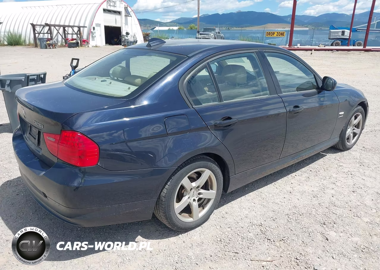 2010 BMW 328I xDrive VIN:WBAPK7C53AA771361 - 4