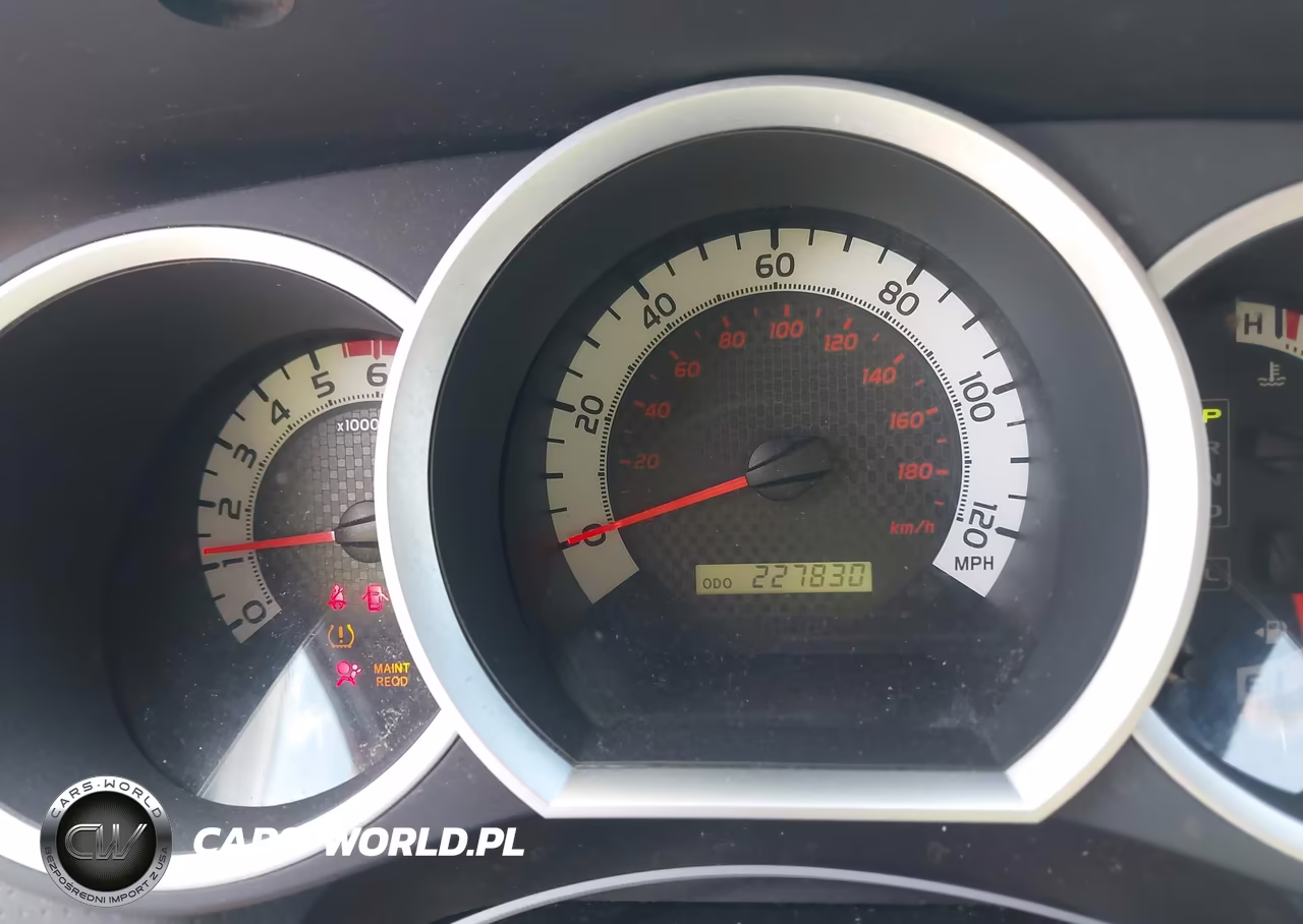 2012 Toyota Tacoma Base V6 VIN:3TMLU4ENXCM095102 - 7