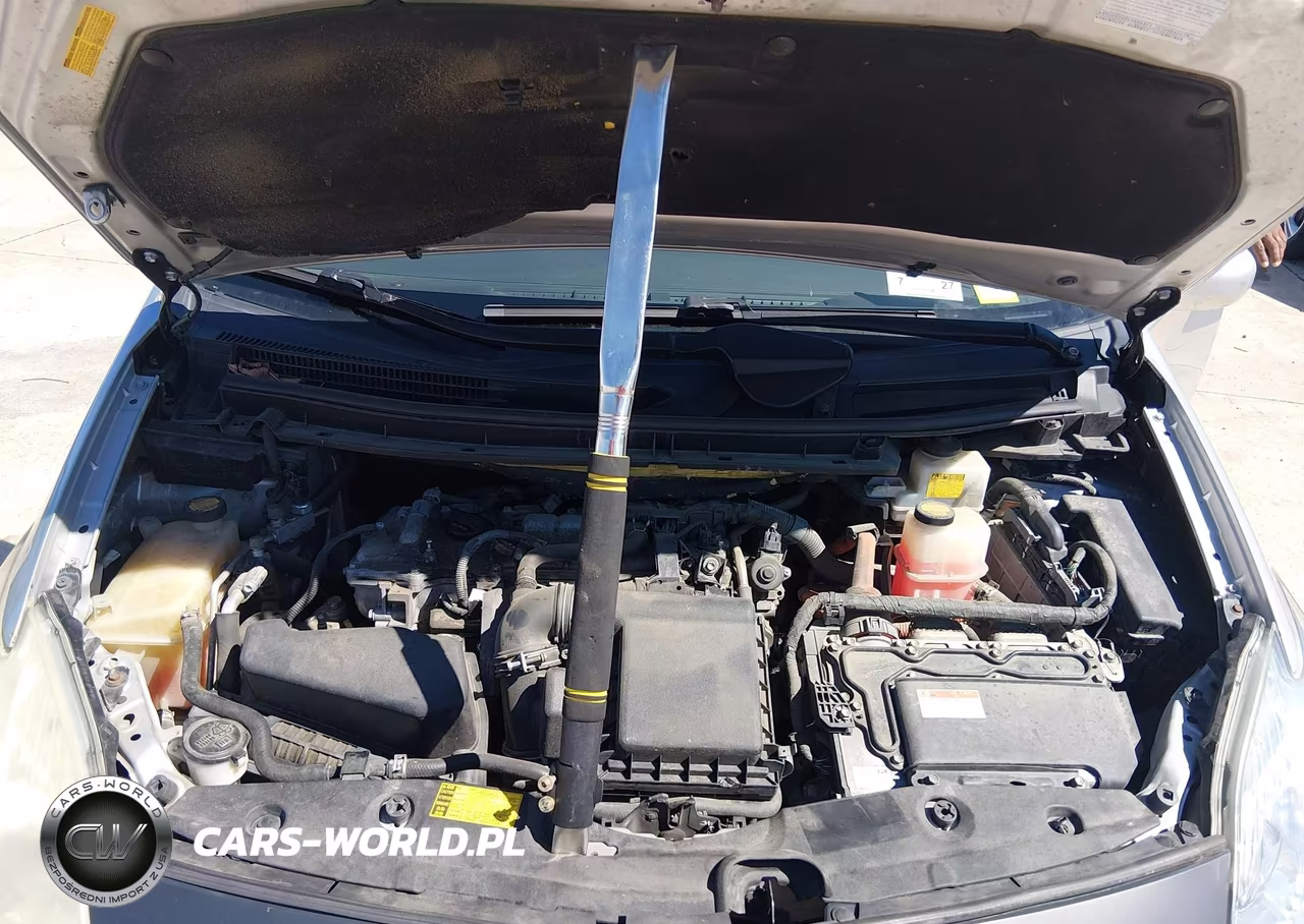 2013 Toyota Prius Two VIN:JTDKN3DU7D5555822 - 10
