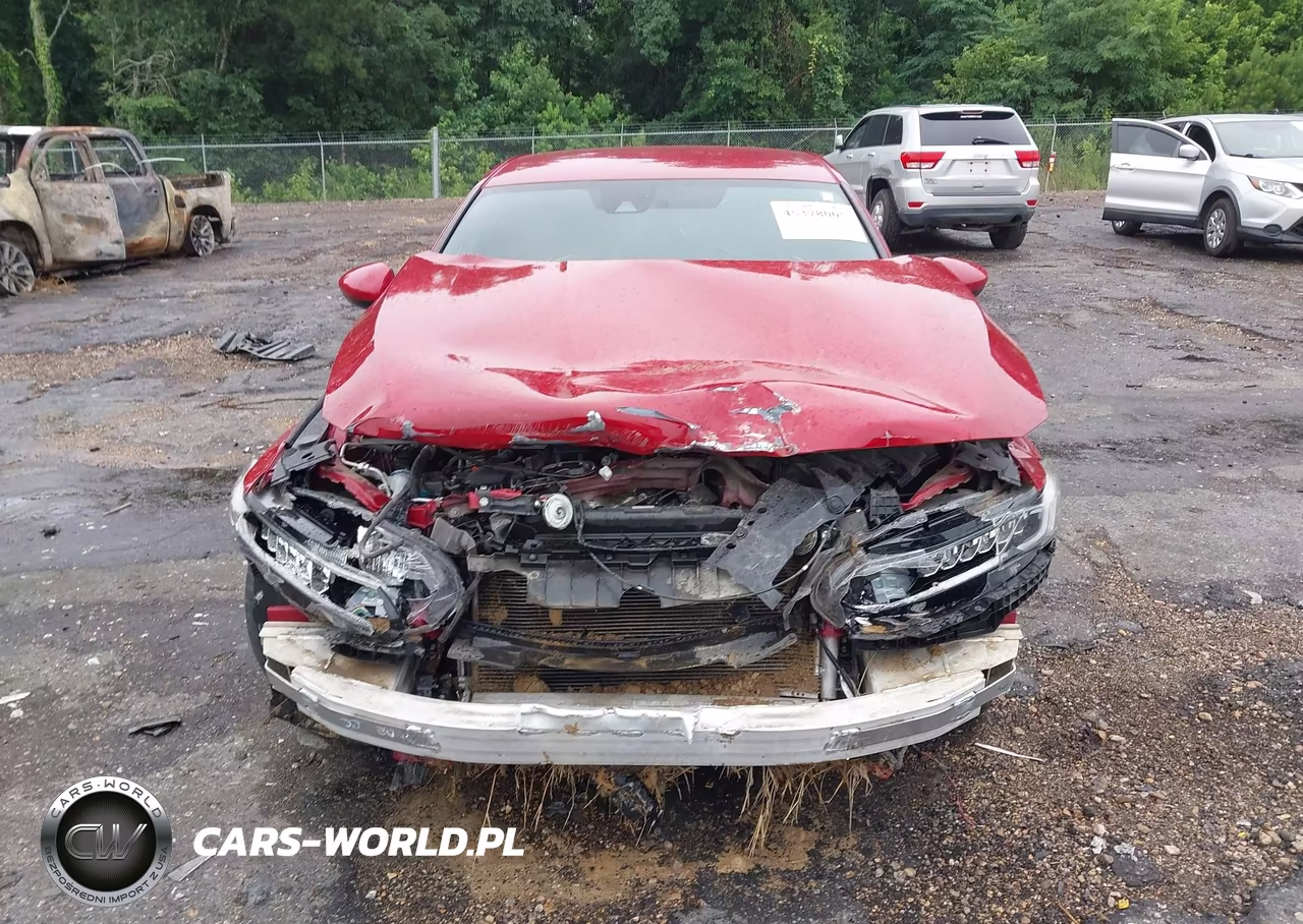 2018 Honda Accord Sport VIN:1HGCV1F36JA247302 - 12