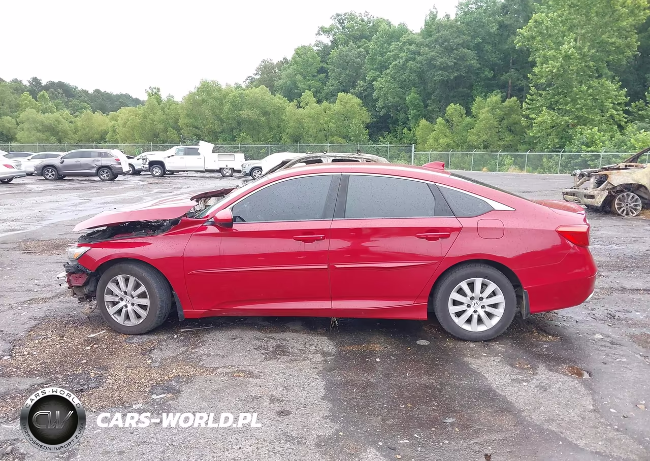 2018 Honda Accord Sport VIN:1HGCV1F36JA247302 - 14