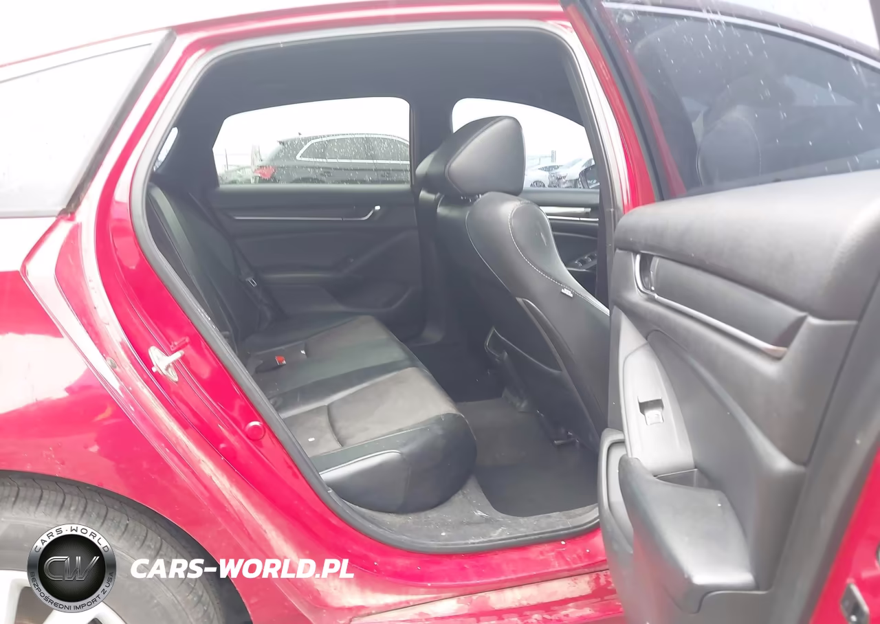 2018 Honda Accord Sport VIN:1HGCV1F36JA247302 - 8