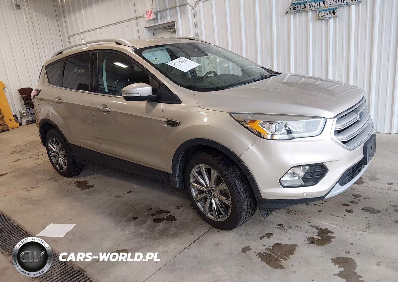 2018 Ford Escape Titanium – zdjęcie 1 z 16