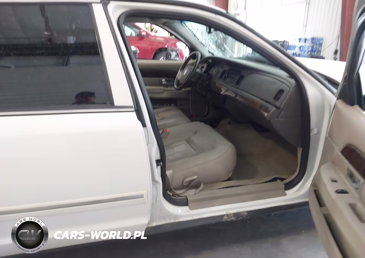 2011 Mercury Grand Marquis Ls (Fleet Only) VIN:2MEBM7FV9BX600706 - 5
