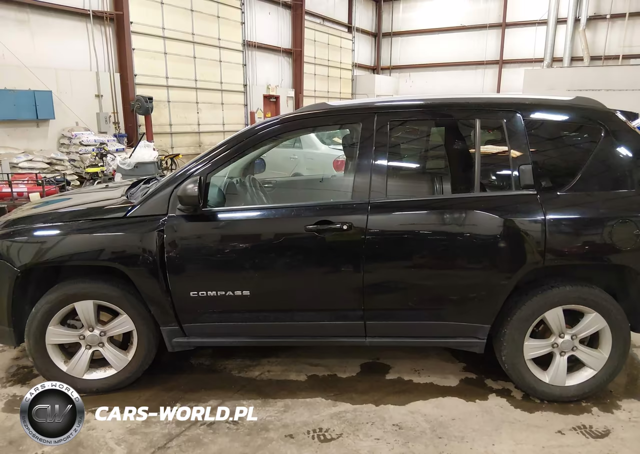 2016 Jeep Compass Sport VIN:1C4NJDBB2GD662500 - 14