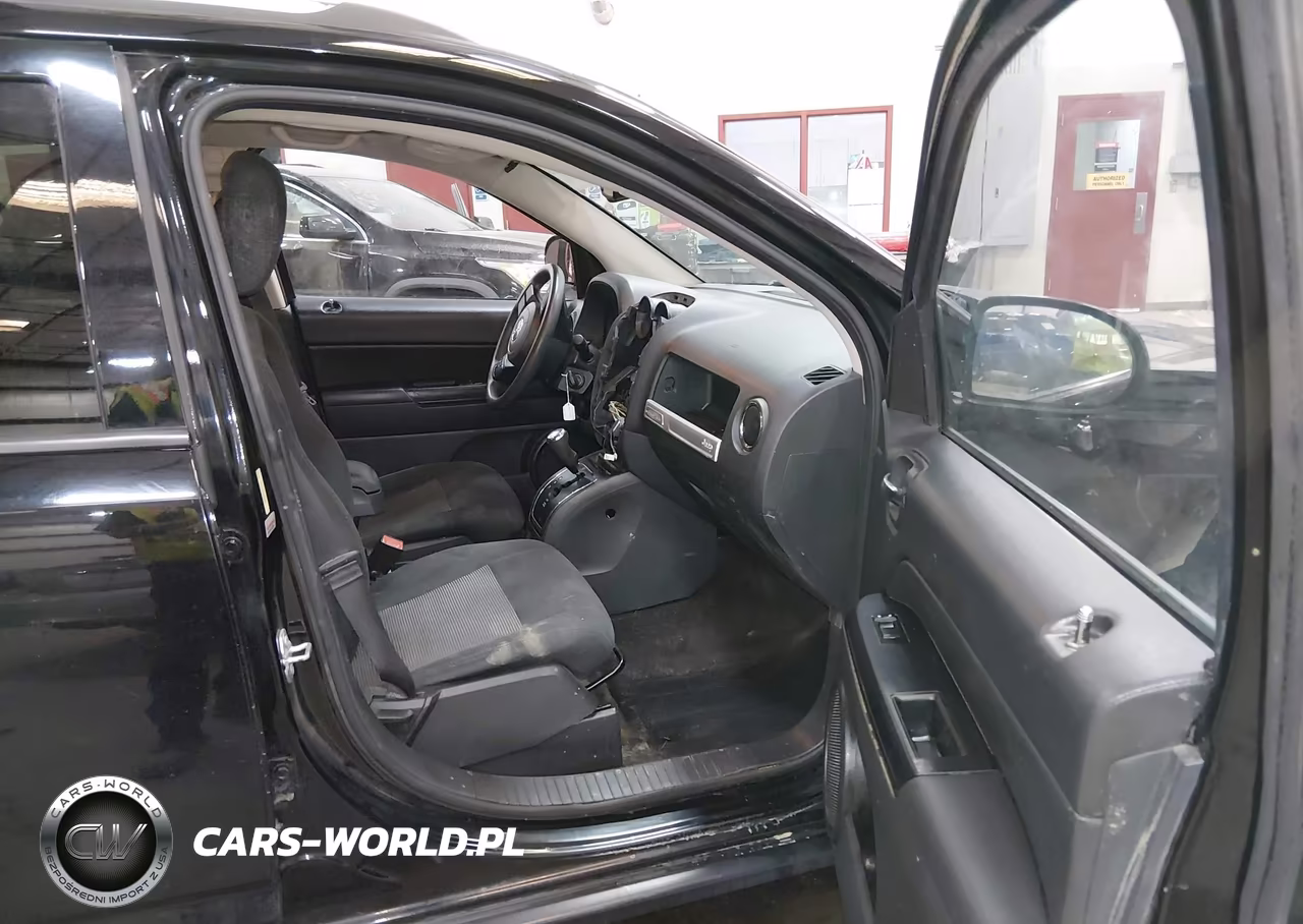 2016 Jeep Compass Sport VIN:1C4NJDBB2GD662500 - 5