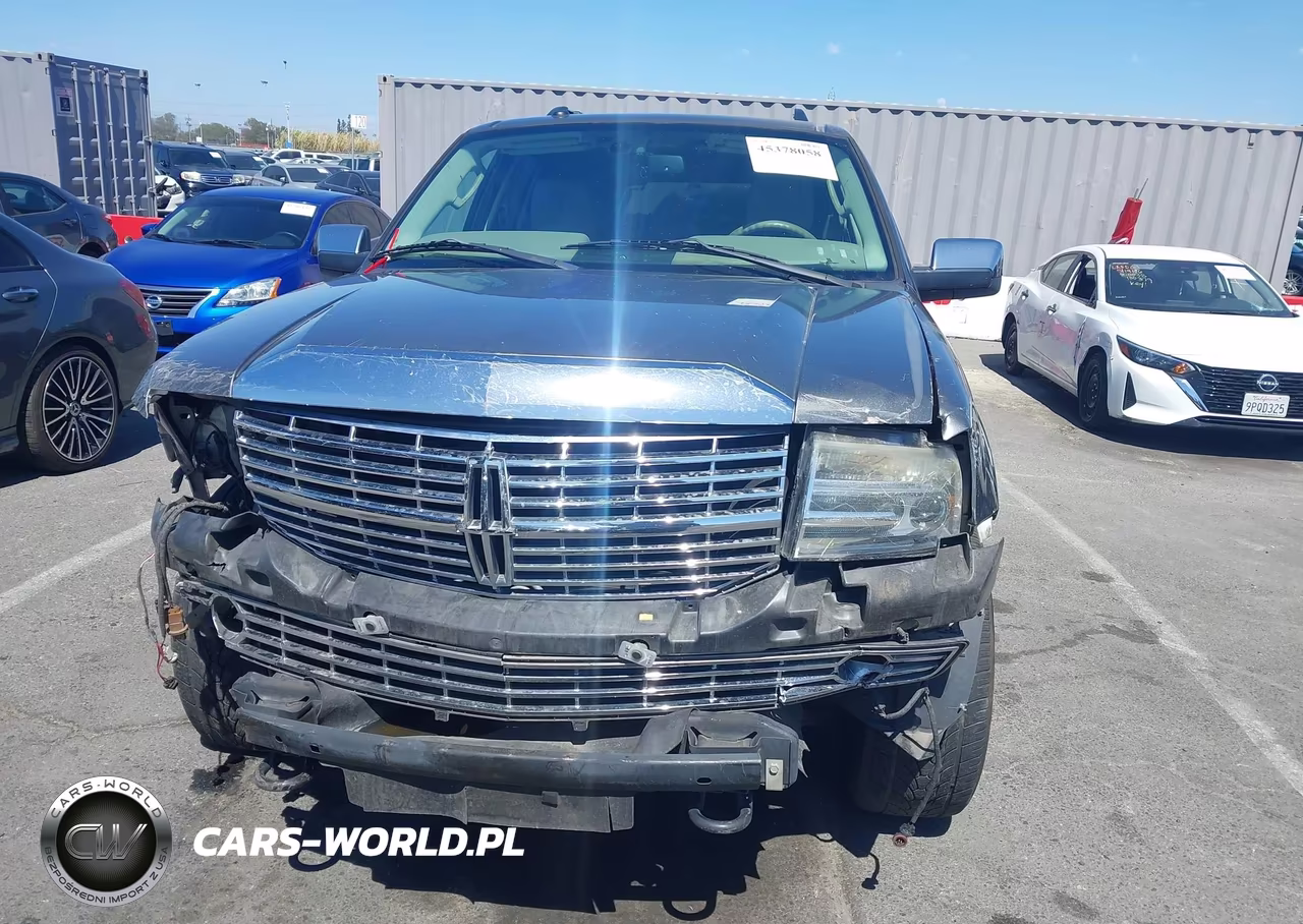 2011 Lincoln Navigator VIN:5LMJJ2J50BEJ02274 - 12