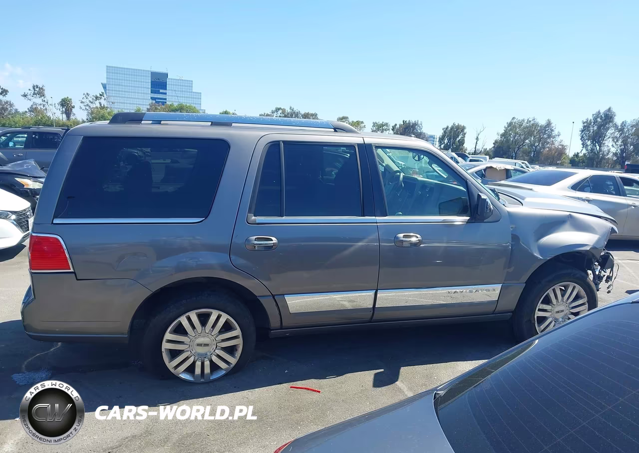 2011 Lincoln Navigator VIN:5LMJJ2J50BEJ02274 - 13