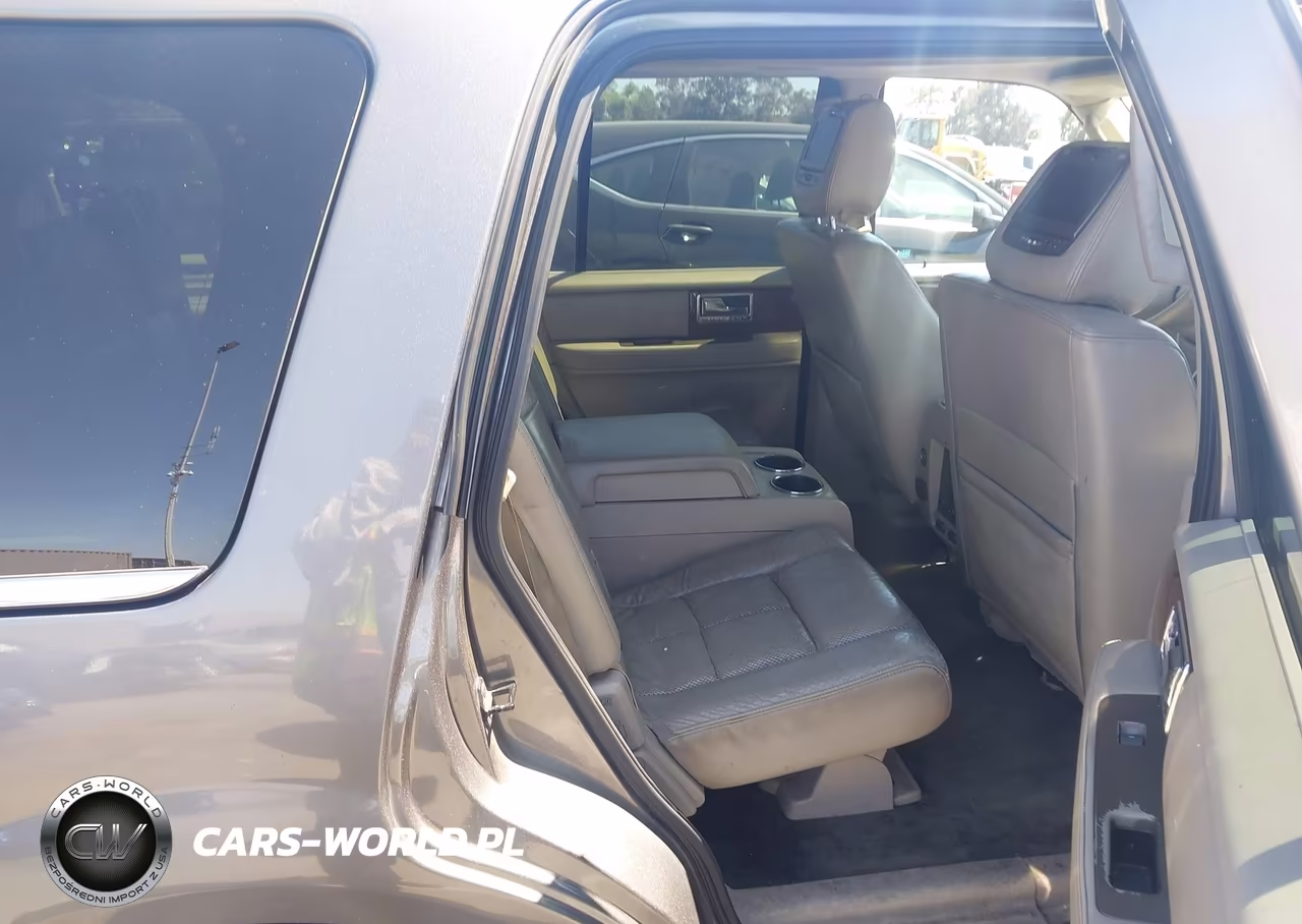 2011 Lincoln Navigator VIN:5LMJJ2J50BEJ02274 - 8