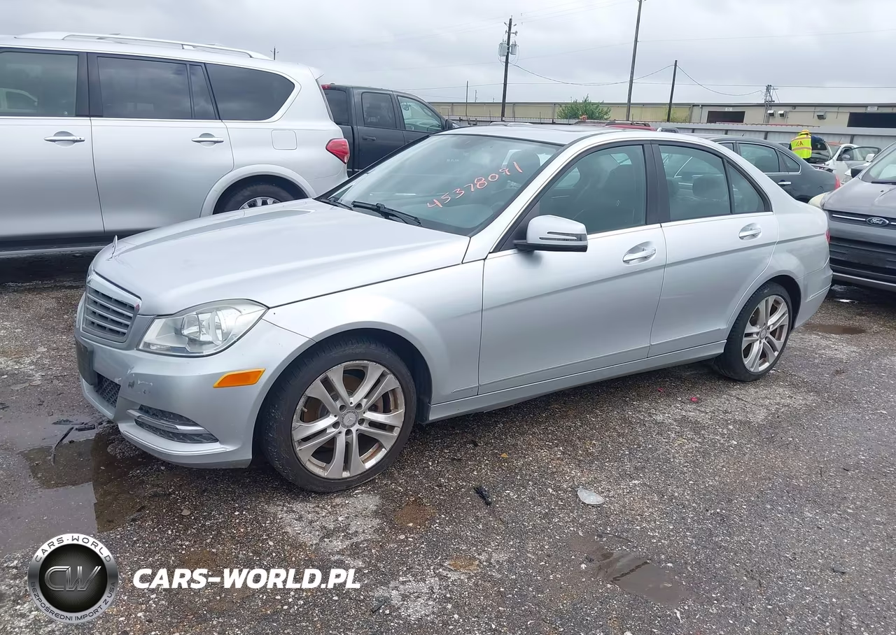 2014 Mercedes-Benz C 250 Luxury VIN:WDDGF4HB1EG250989 - 2
