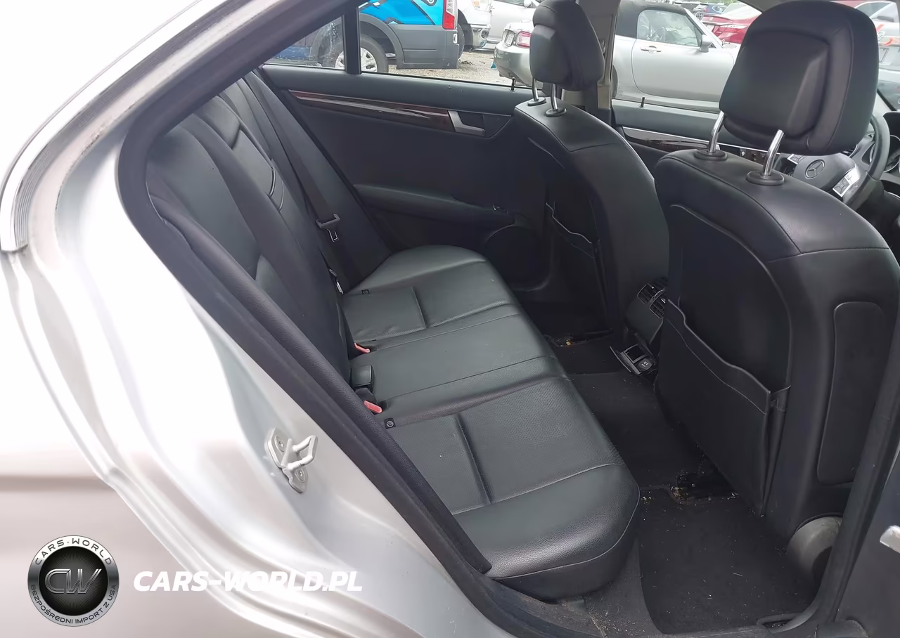 2014 Mercedes-Benz C 250 Luxury VIN:WDDGF4HB1EG250989 - 8