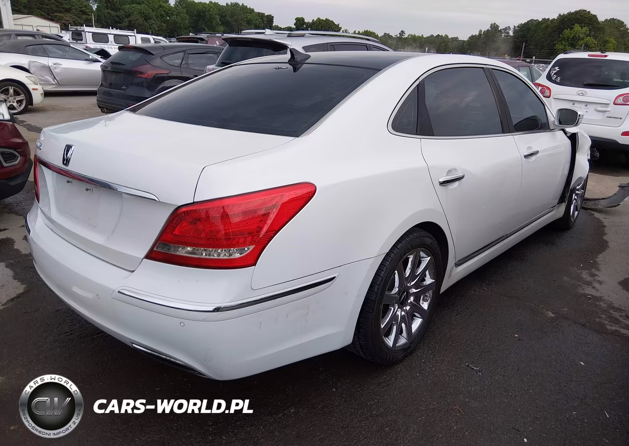 2012 Hyundai Equus Signature VIN:KMHGH4JH6CU050350 - 4