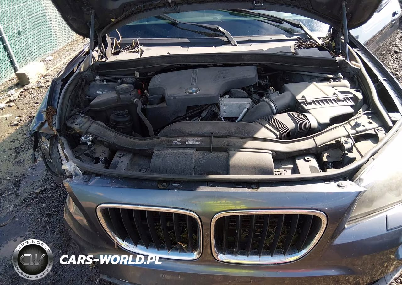 2015 BMW X1 xDrive28I VIN:WBAVL1C52FVY29803 - 10